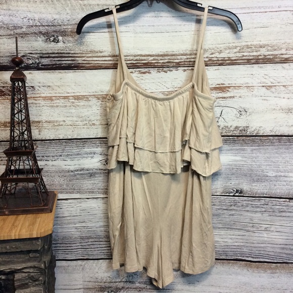 4/$8💣 Blue Velvet Ruffled Romper - Picture 2 of 3